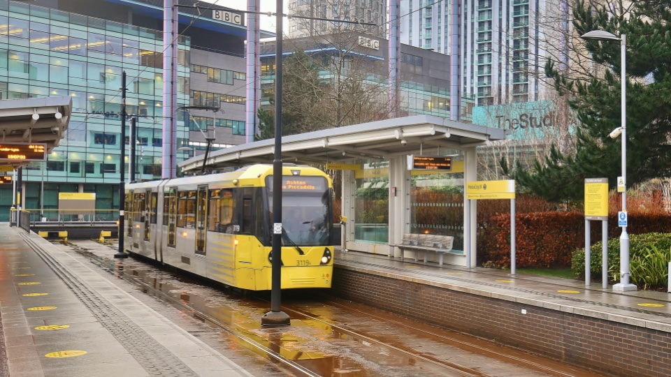 https://www.hills.agency/content/uploads/2021/02/Salford-quays-and-media-city-transport-960x540-1.jpg