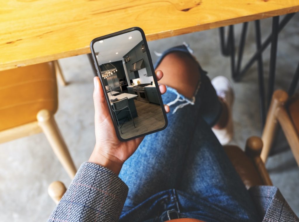 Social media and video tours