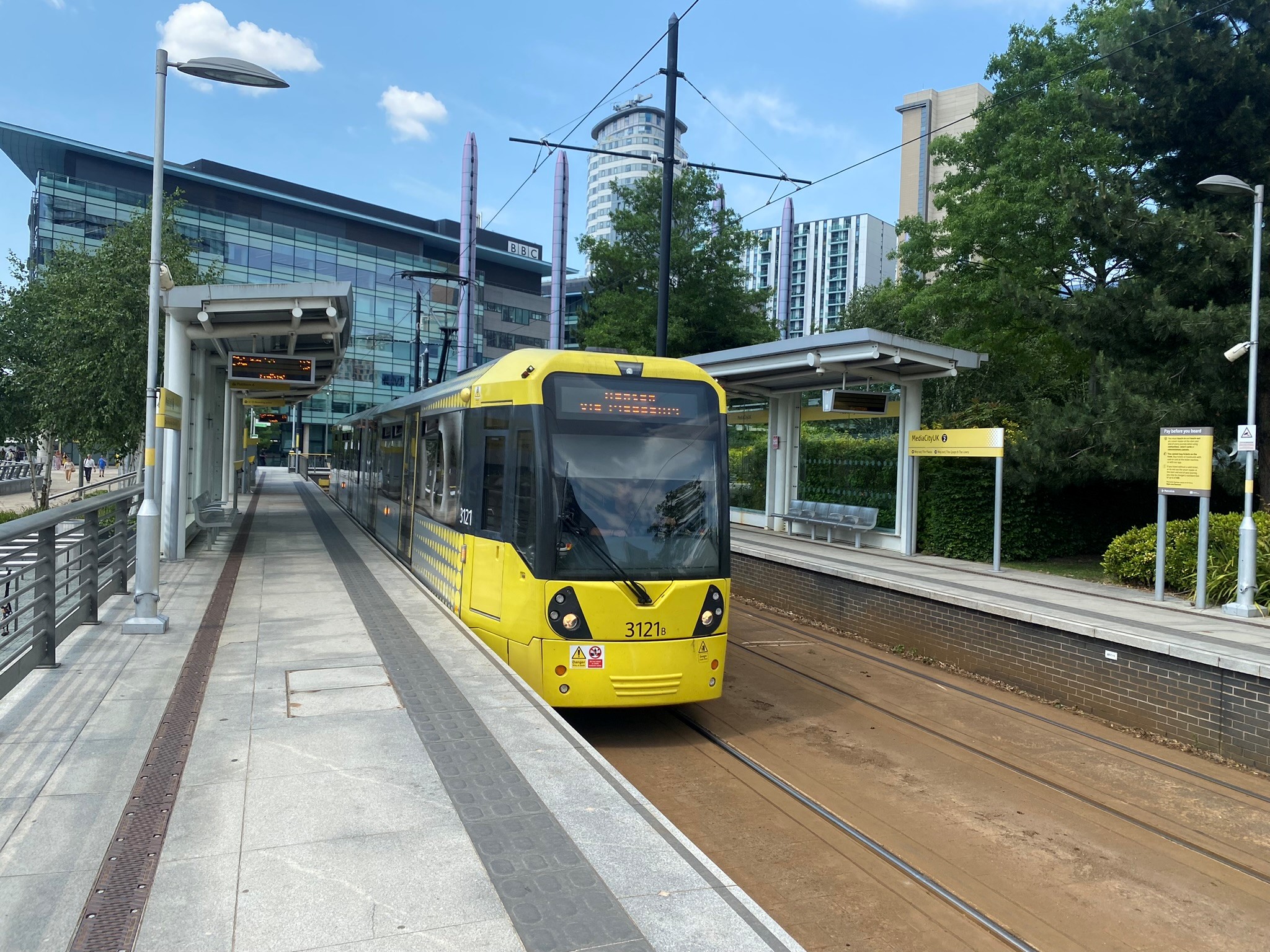 https://www.hills.agency/content/uploads/2021/02/metrolink-1.jpg