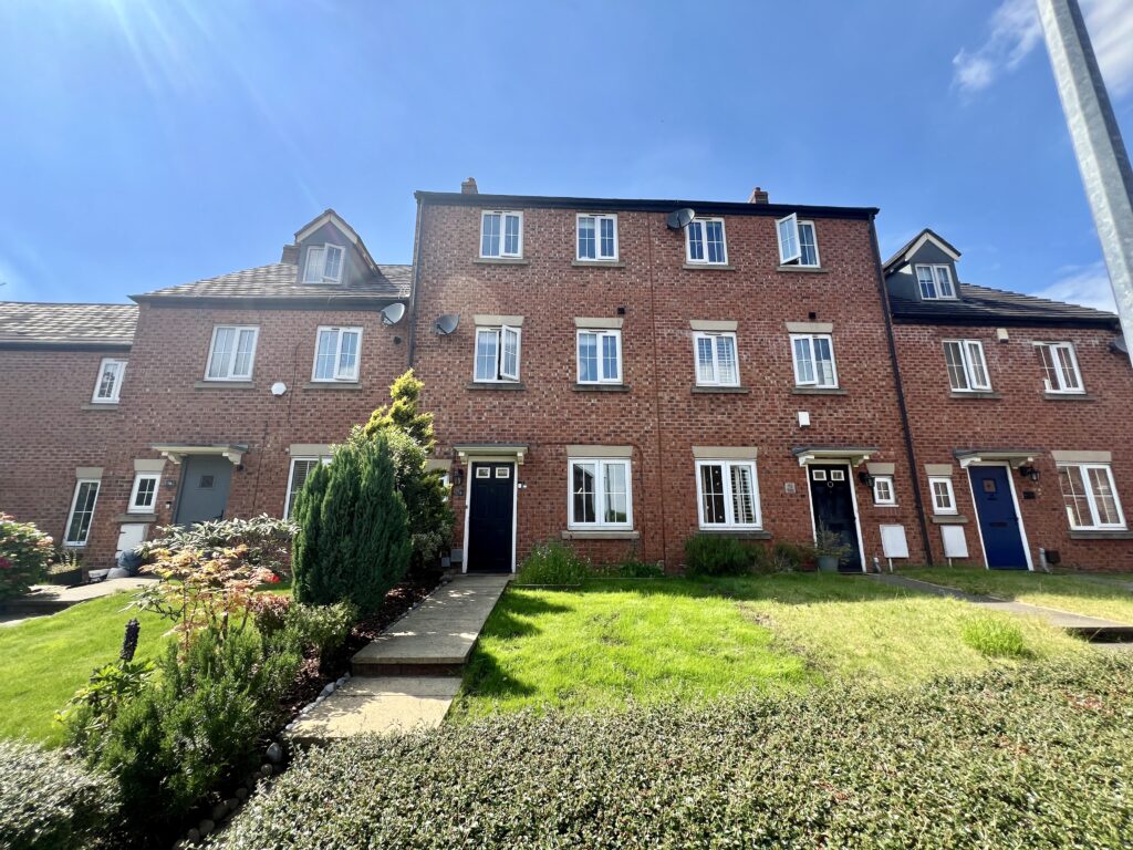 Kilcoby Avenue, Swinton, M27