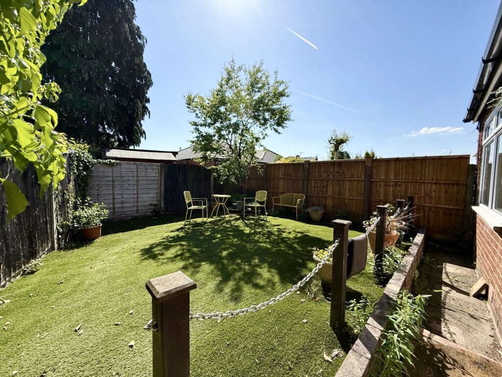 Brierley Road West, Swinton, M27