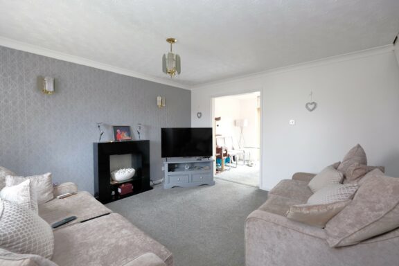 Broomehouse Avenue Image