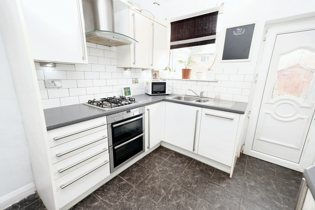Ermen Road, Eccles, M30
