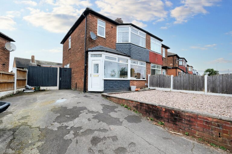 Breck Road, Eccles, M30