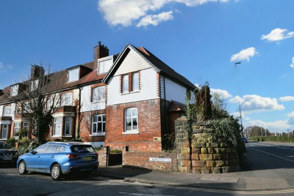 Acresfield Road Image