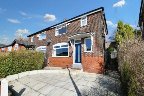 Oakwood Drive Image