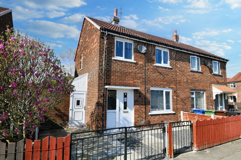 Richmond Drive, Leigh, WN7