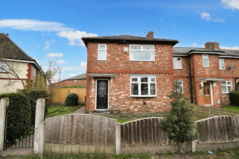 Boundary Road, Irlam, M44