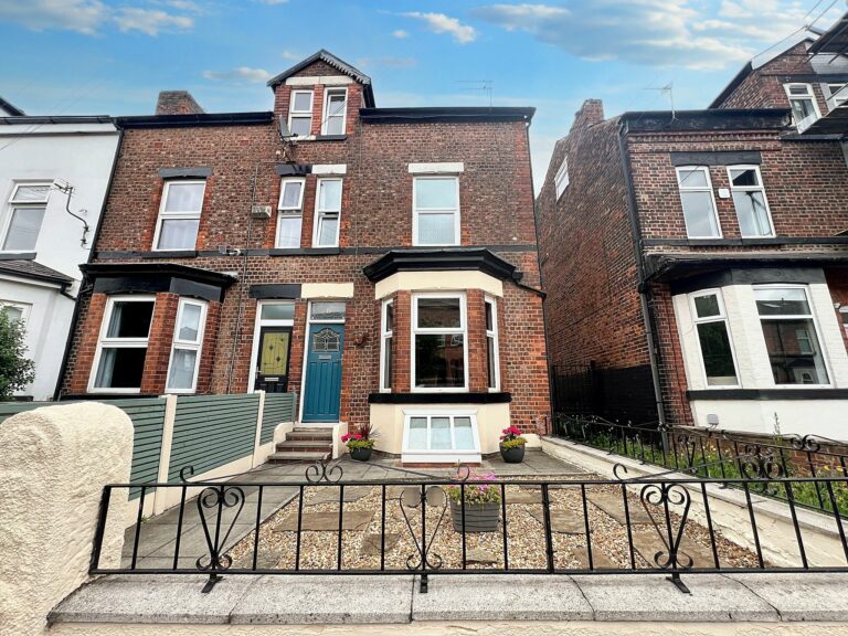 Boardman Street, Eccles, M30