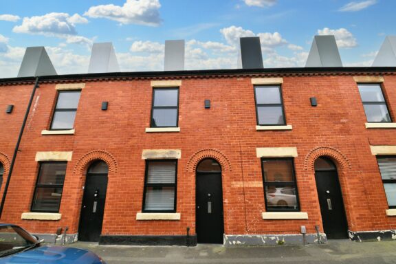 Reservoir Street Image