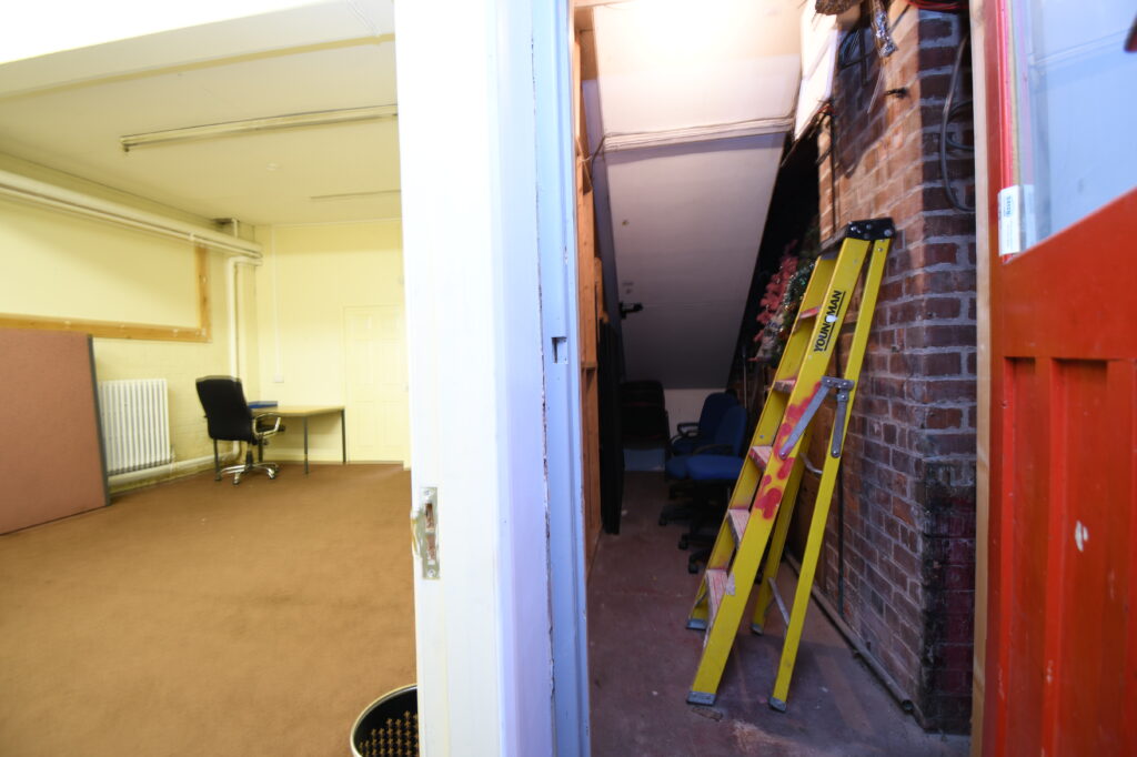 Property Image 37
