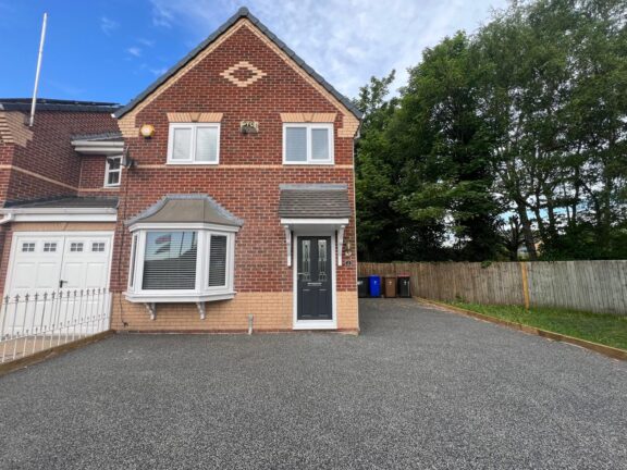 Langland Drive Image