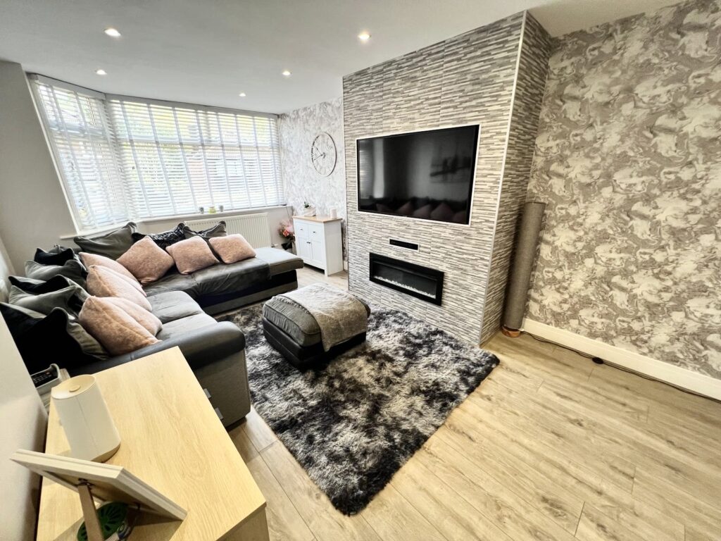 Broomhall Road, Swinton, M27