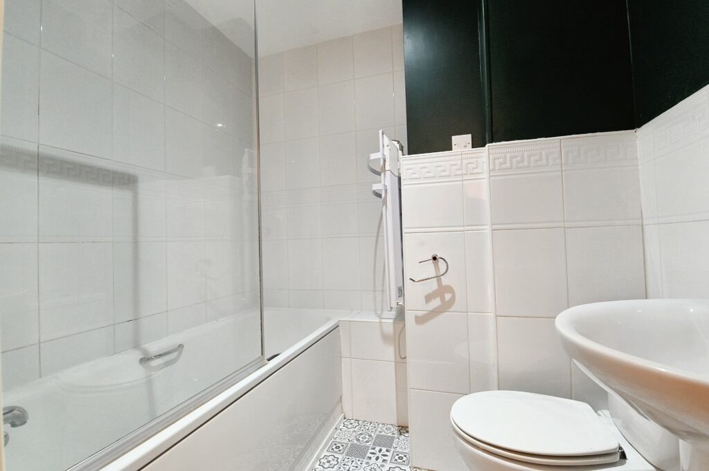 Worsley Road, Swinton, M27