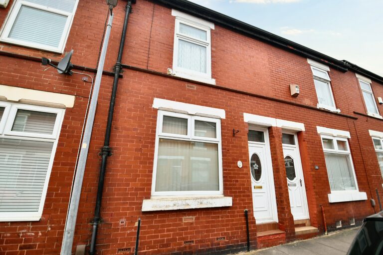 Kingsford Street, Salford, M5