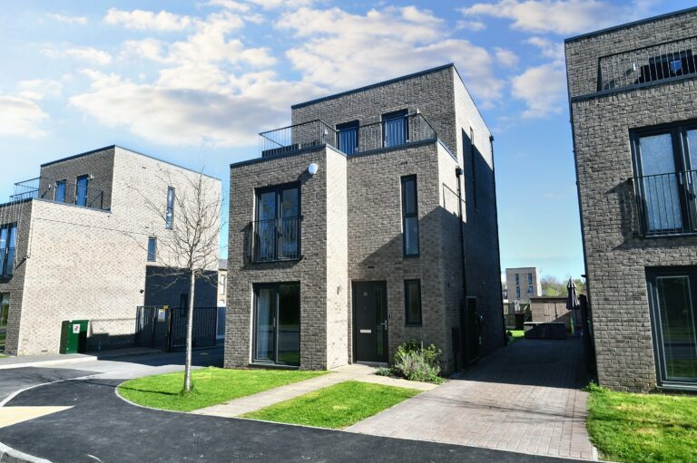 Grandstand Avenue, Salford, M6