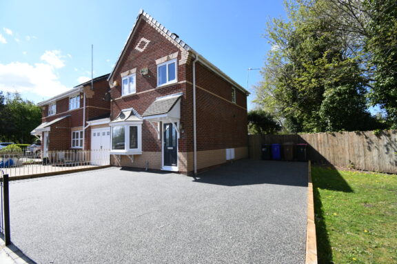 Langland Drive Image