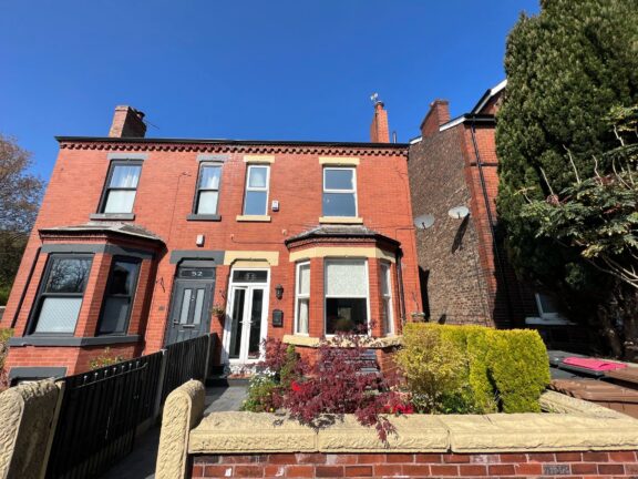Trafalgar Road Image