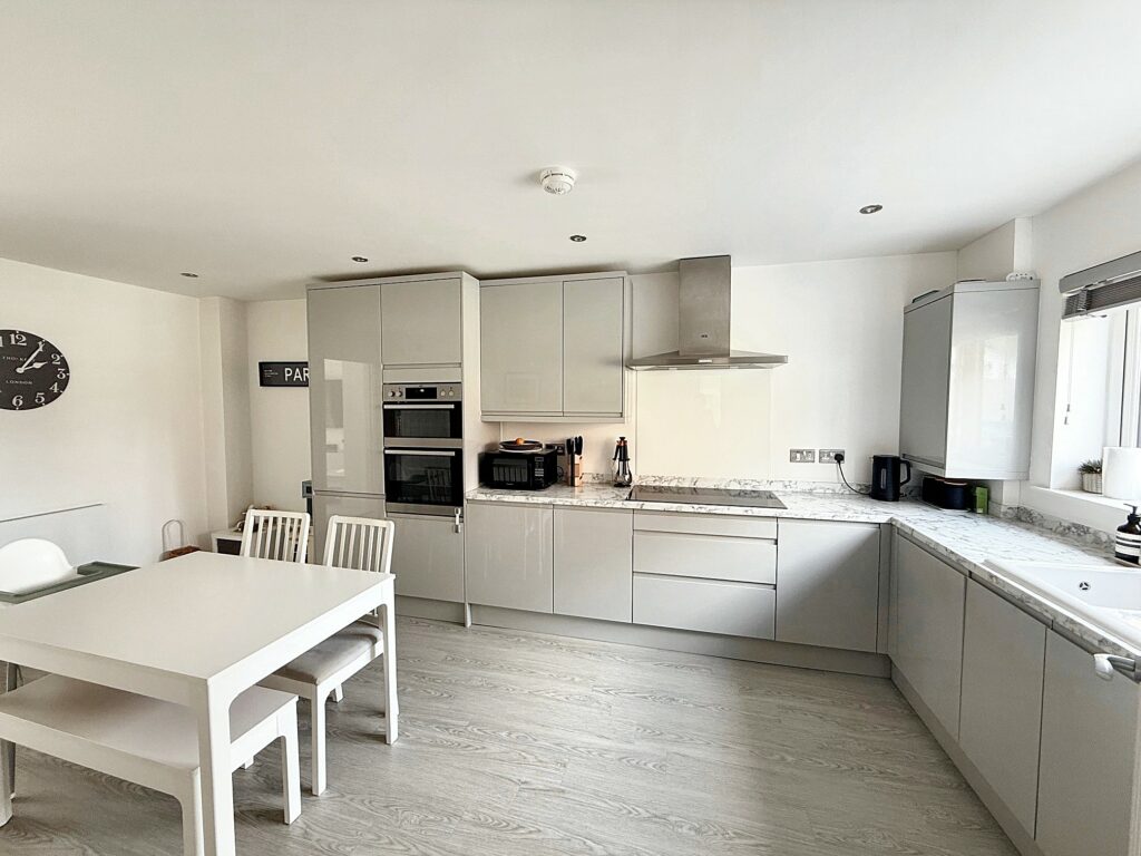 Crimson Gardens, Eccles, M30