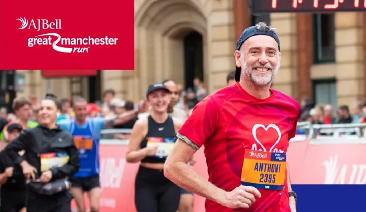 Hills Runs Manchester 10km For Charity