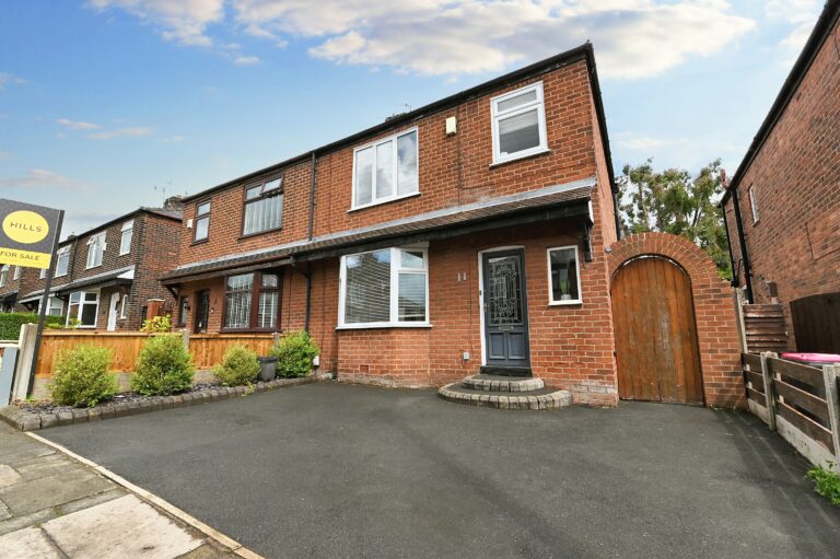 Ashford Avenue, Swinton, M27