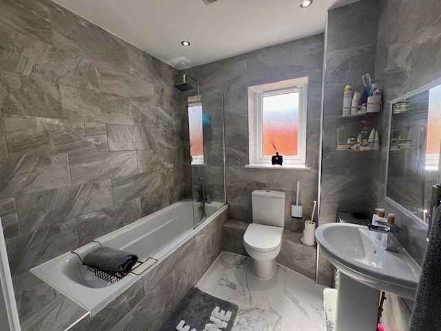 Farrier Close, Swinton, M27