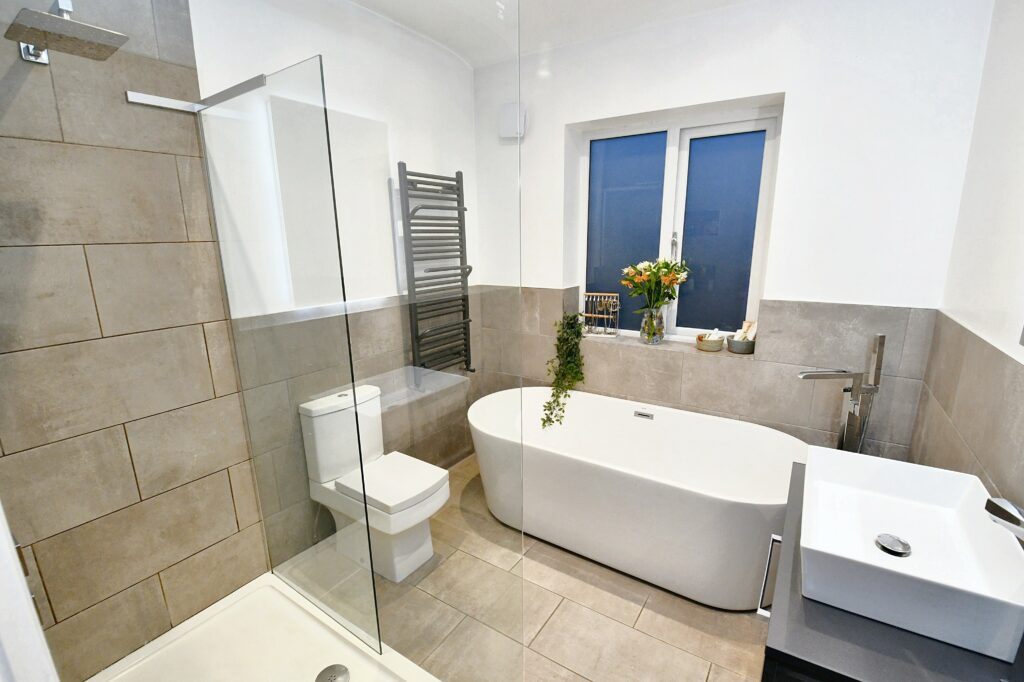 Park Drive, Eccles, M30