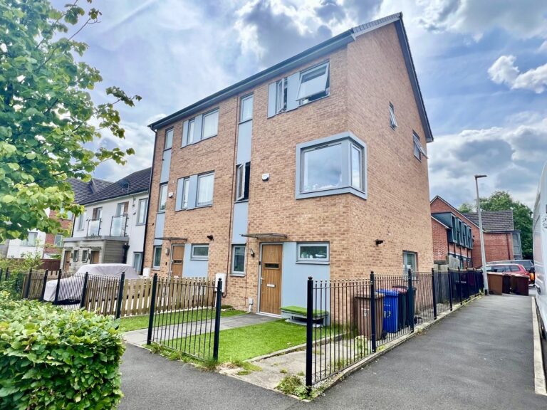 Christie Lane, Salford, M7