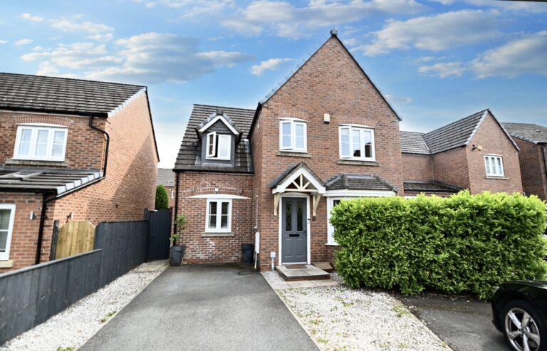 Banksman Way, Swinton, M27