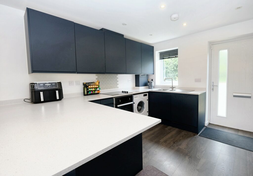 Grandstand Avenue, Salford, M6