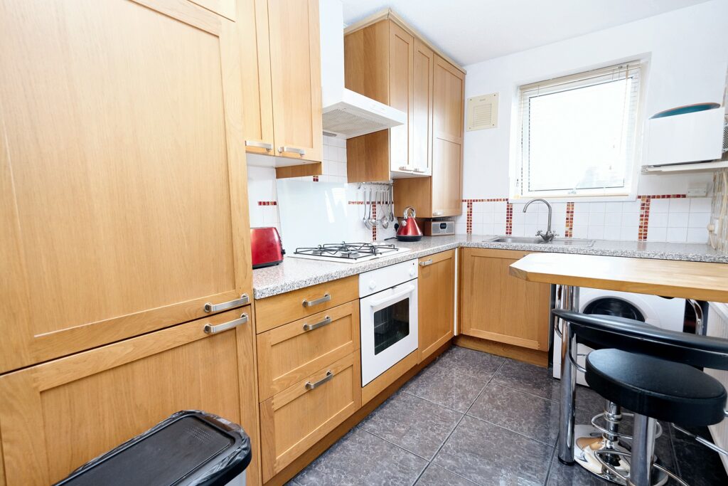 Basset Avenue, Salford, M6