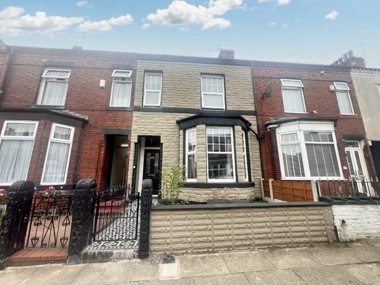 Alexandra Road, Eccles, M30