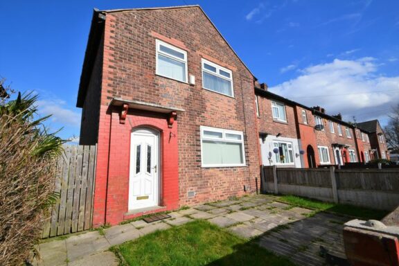 Cambrai Crescent Image