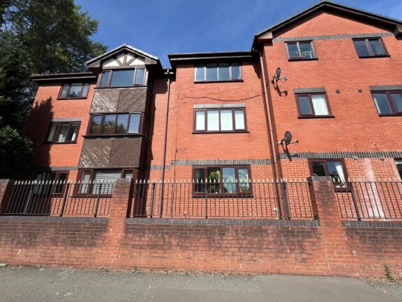 Flat 7 Image