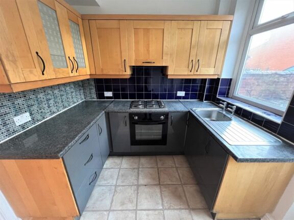 Woodfield Grove Image
