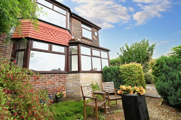 East Lancashire Road Image