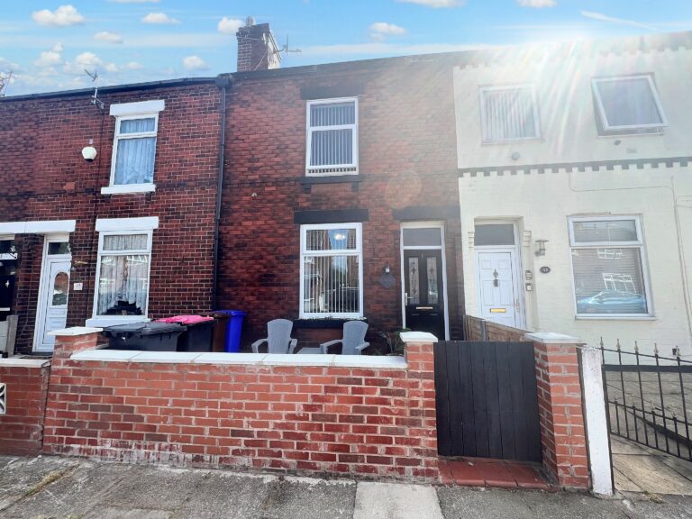 Gilbert Street, Eccles, M30
