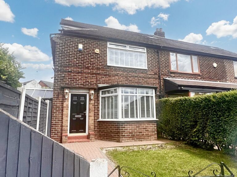 Milner Street, Swinton, M27