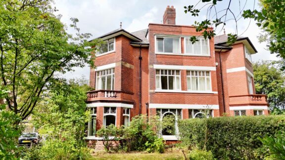 Westminster Road Image