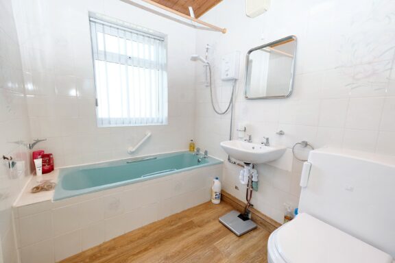 Property Image 4