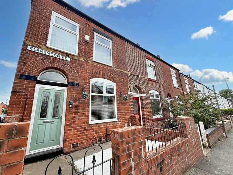 Clarendon Road, Swinton, M27