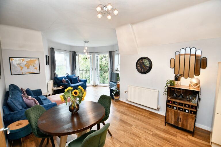 Sandwich Road, Eccles, M30