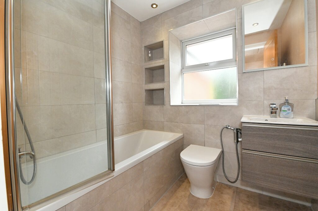 Redwater Close, Worsley, M28