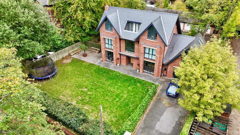 Sandwich Road, Eccles, M30