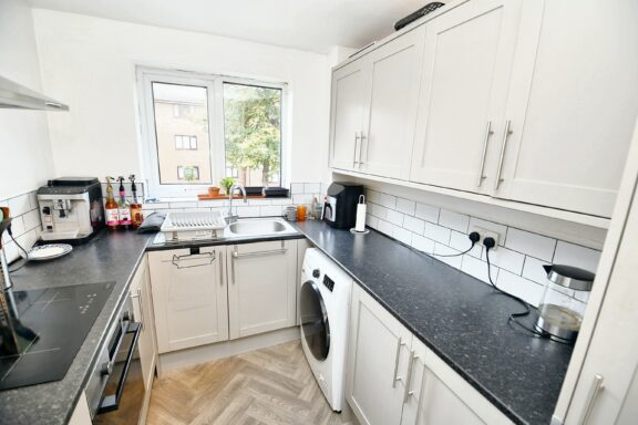 Flat 15 Image
