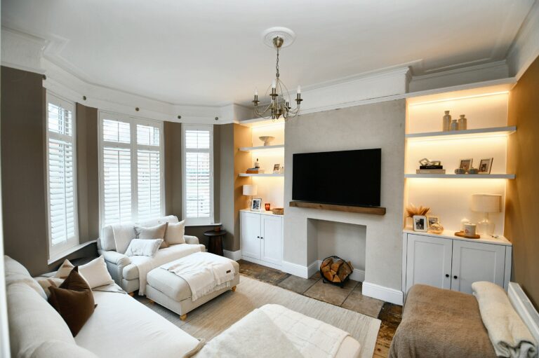 Alexandra Road, Eccles, M30