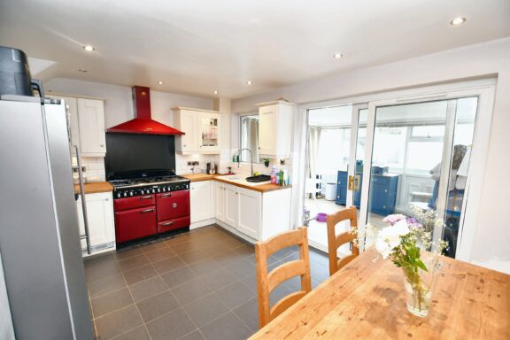 Merton Grove Image