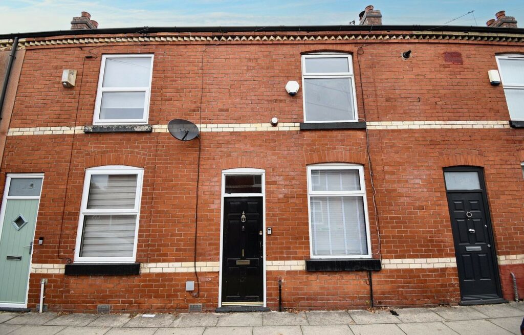 Property Image 4