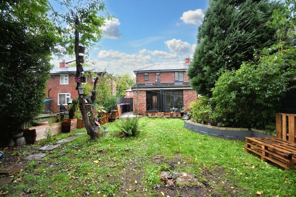 Cypress Road, Eccles, M30