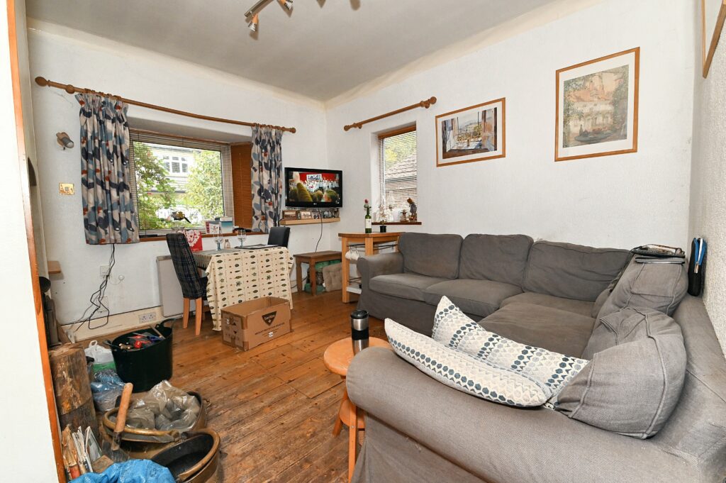 Greenbank Avenue, Swinton, M27